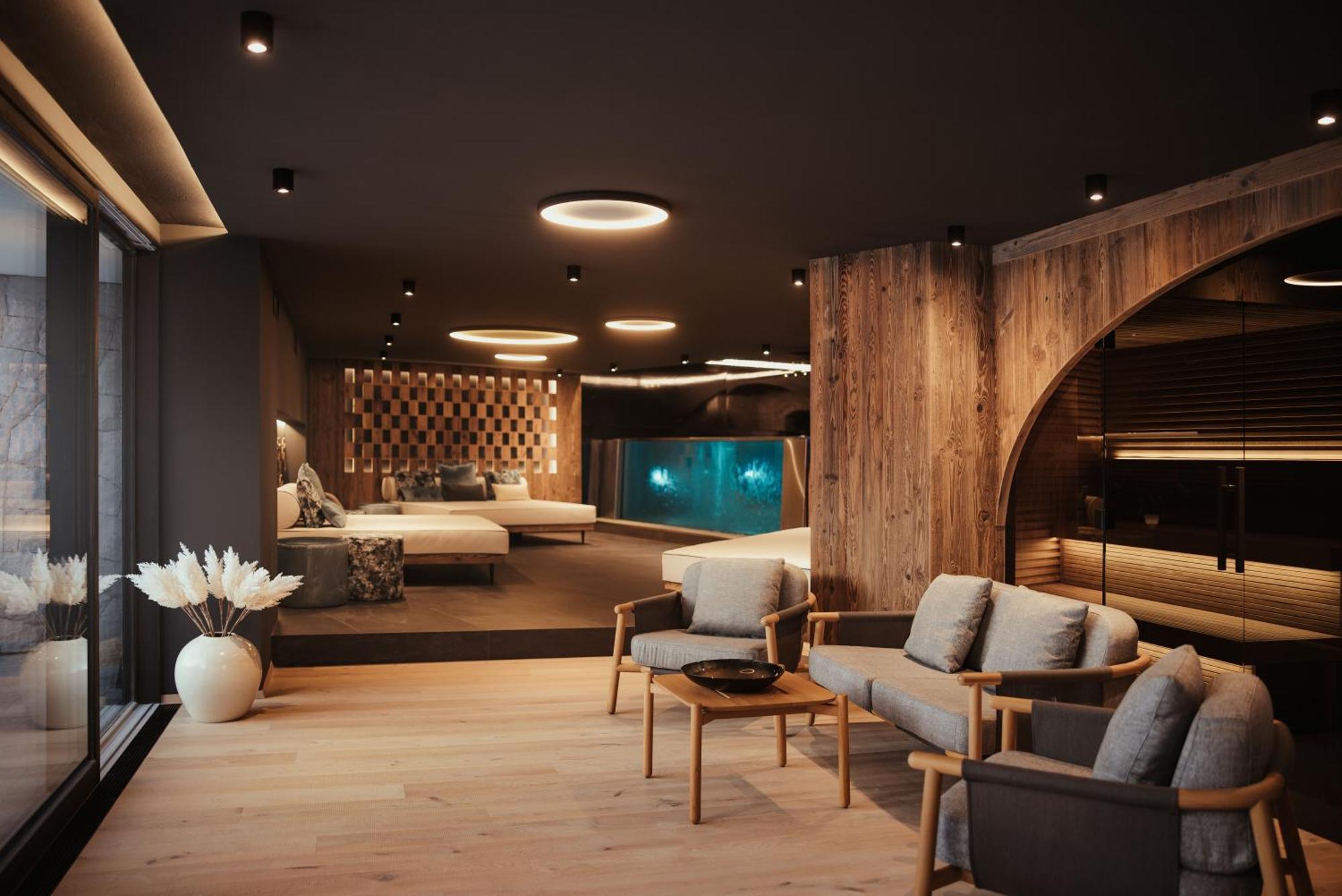 Luxury Chalet P Ortisei Luaran gambar