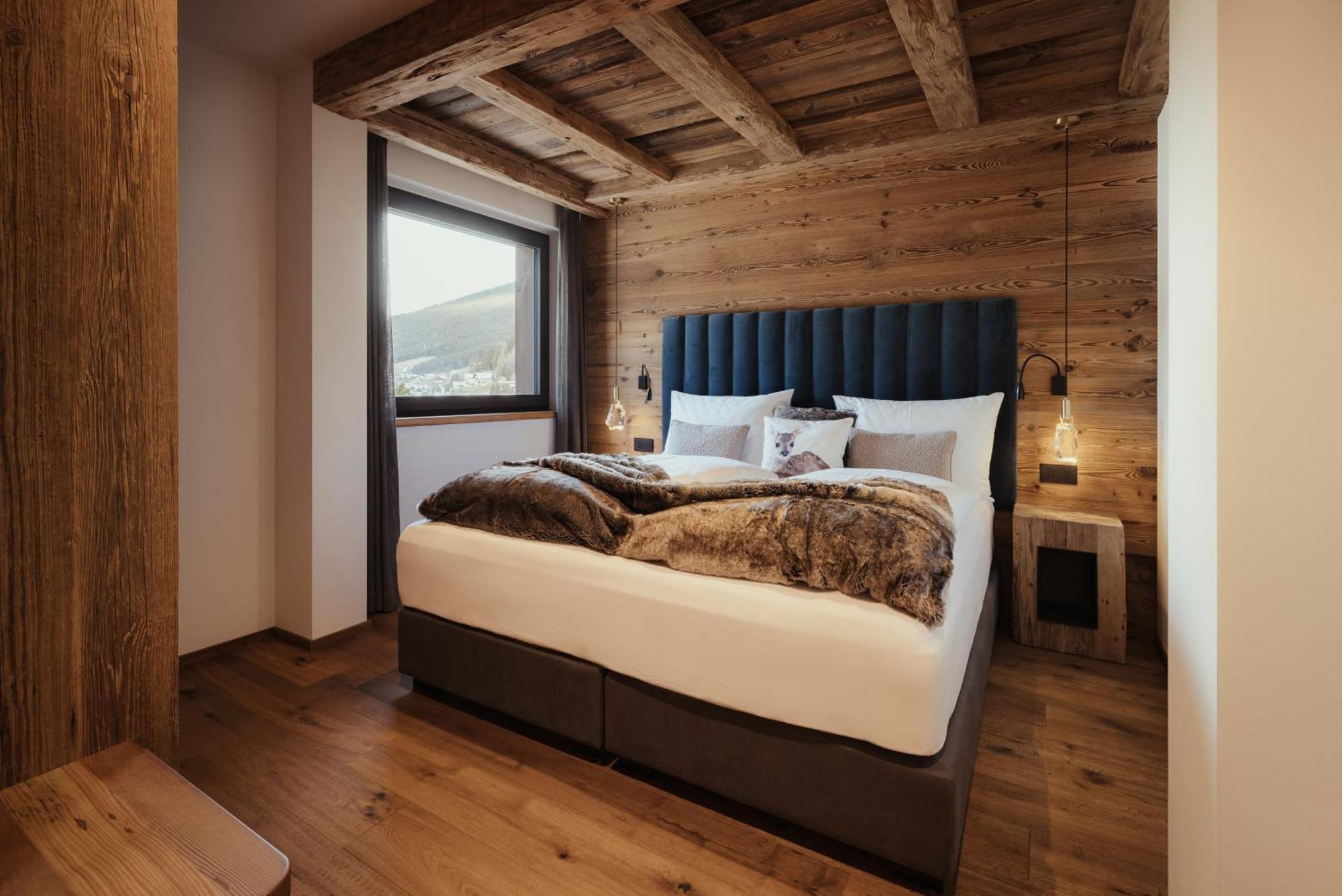 Luxury Chalet P Ortisei Luaran gambar